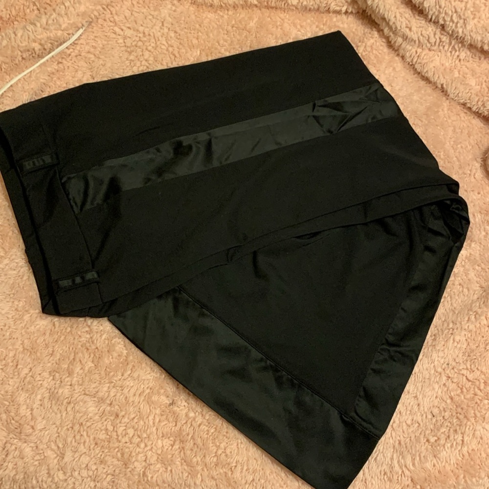 Black Express pants with satin detail - Picture 3 of 4